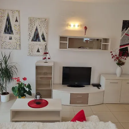 - Orijeta Apartment