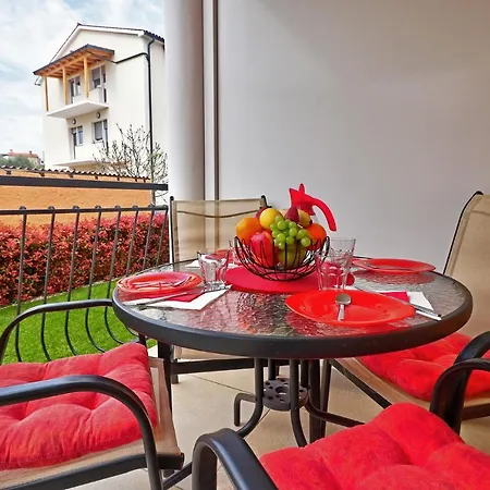 - Orijeta Apartment