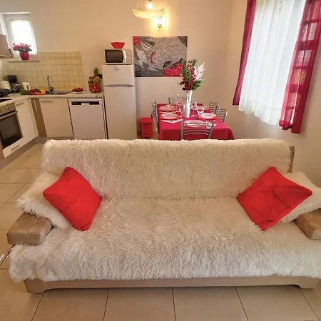 - Orijeta Apartment