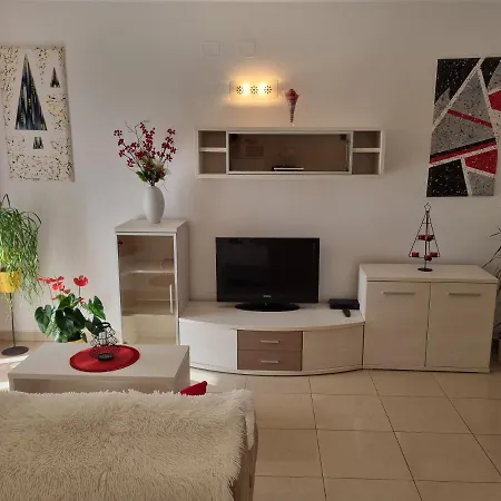 Apartment - Orijeta *