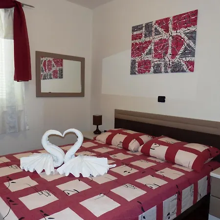 Apartament - Orijeta *