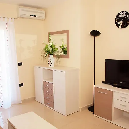 - Orijeta Apartment *